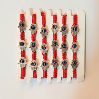 6 חוטים אדומים עם חמסות