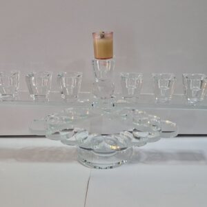 חנוכיית קריסטל