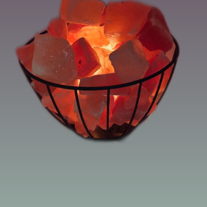 מנורת מלח בכלי מתכת וינטאג'